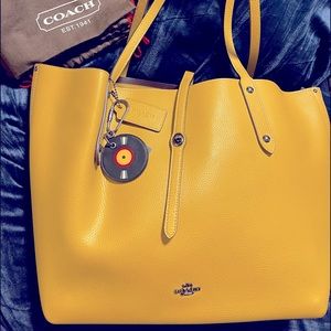 Trendy Coach bag purse tote. Bonus fob.